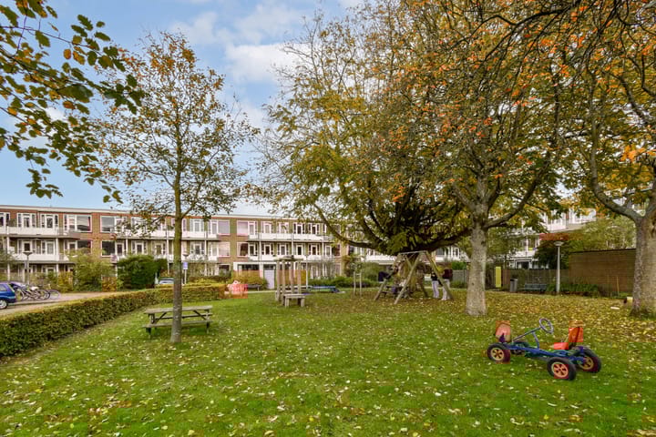 Foto 18 van Johannes van der Waalsstraat 70-H