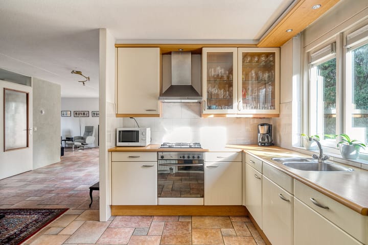 Photo 14 of Kiekendieflaan 6