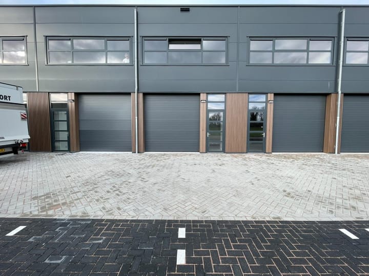 Chemieweg 205, Uithoorn