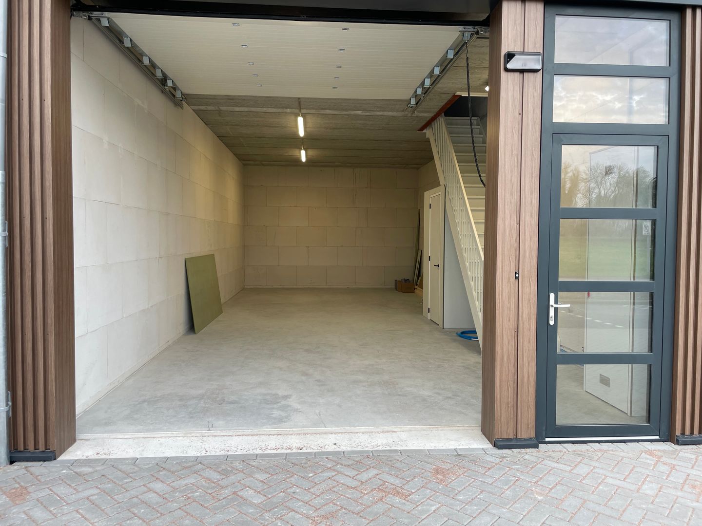 Bekijk foto 3 van Chemieweg 205