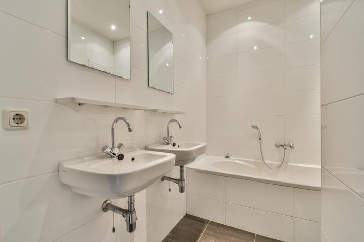 Photo 14 of Marnixstraat 188-1