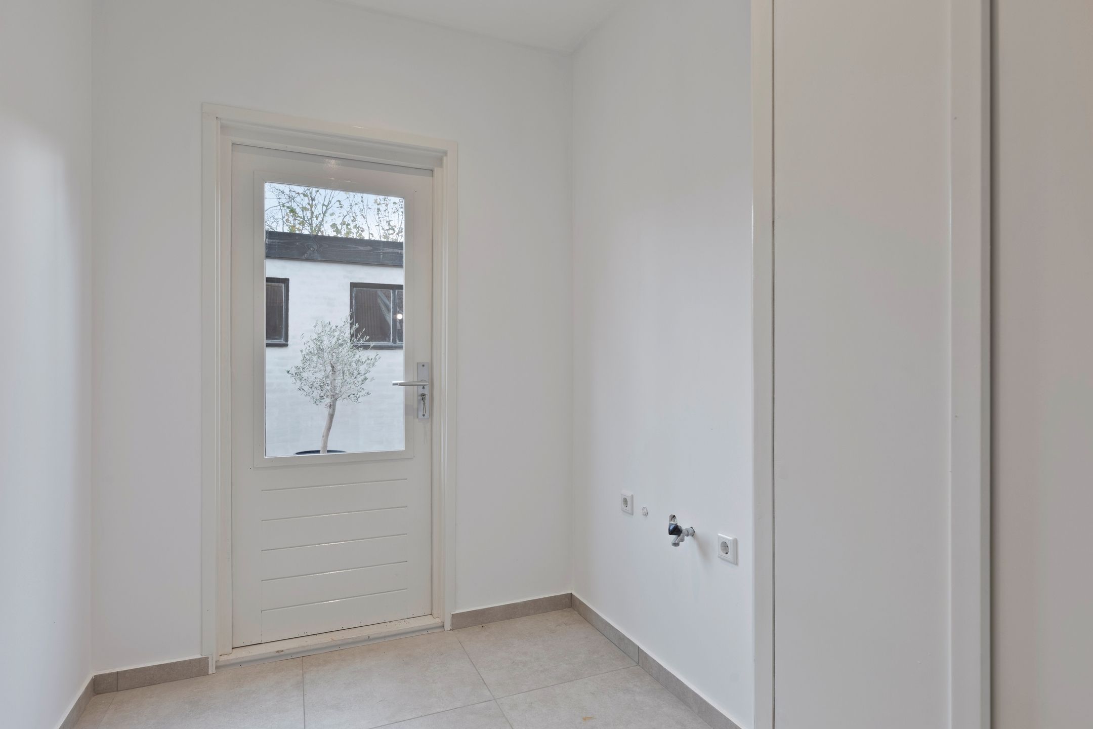 Foto 21 van Steenbergseweg 85