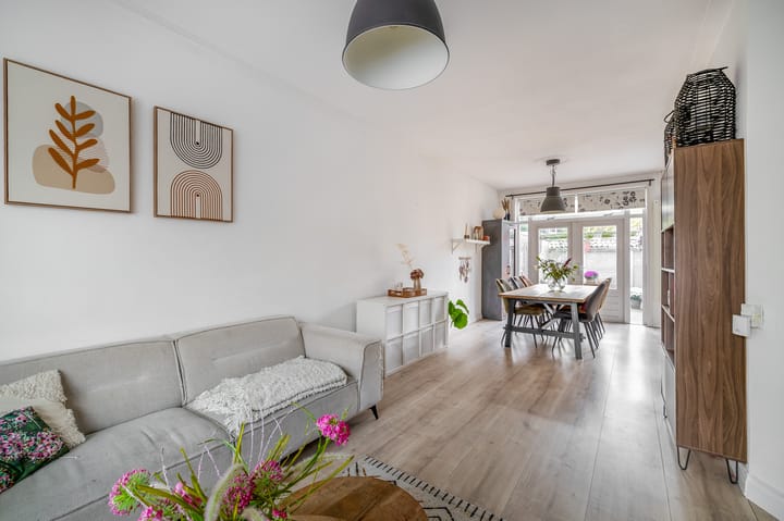 Photo 10 of Prins Bernhardstraat 20