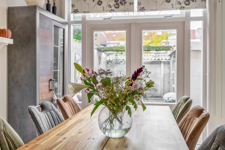 Photo 14 of Prins Bernhardstraat 20