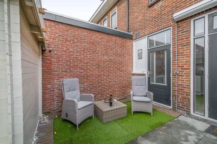 Photo 22 of Prins Bernhardstraat 20