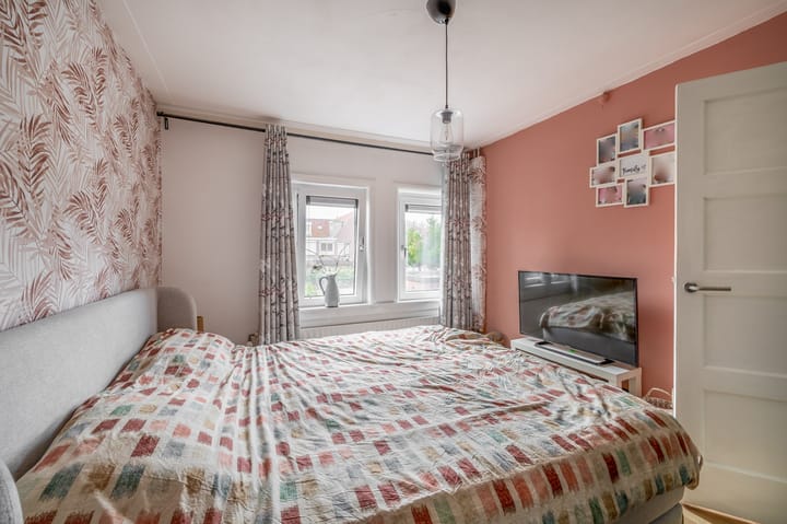 Photo 26 of Prins Bernhardstraat 20