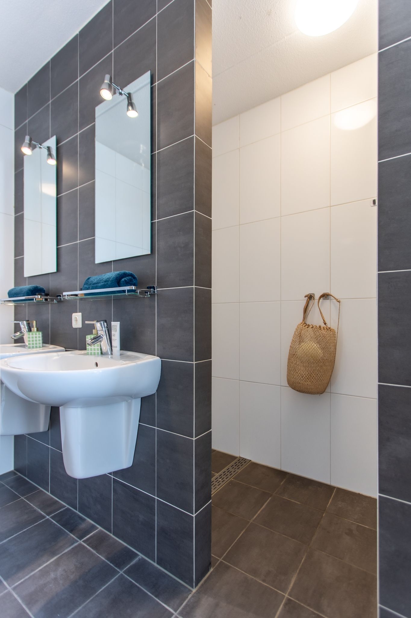 Foto 27 van Emeraldpad 60