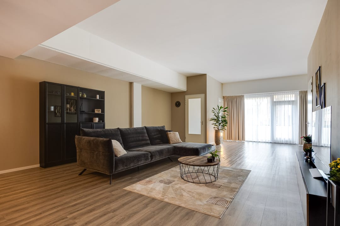 Foto 13 van Banier 7-A