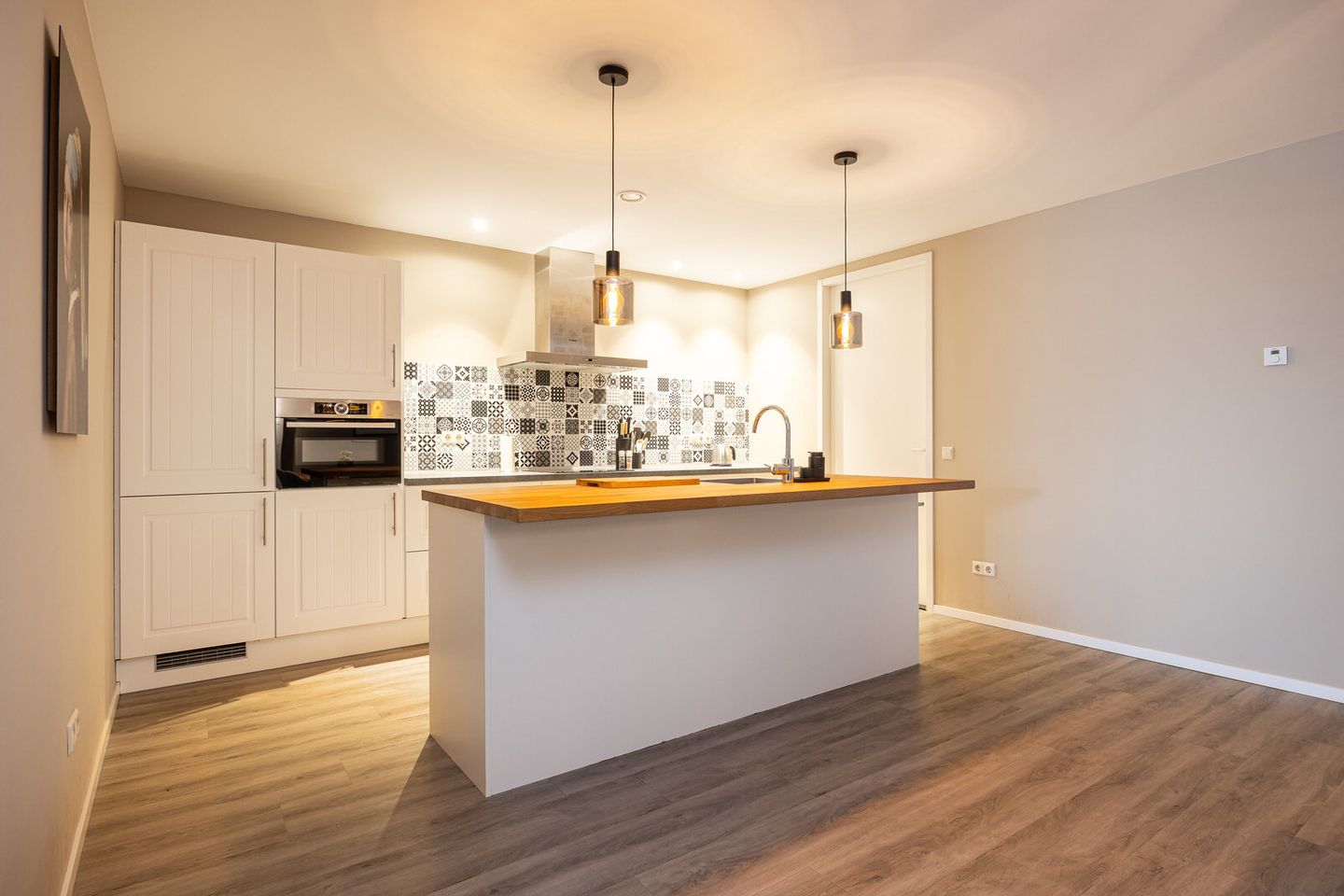 Foto 20 van Banier 7-A