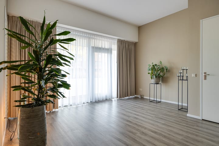 Foto 28 van Banier 7-A