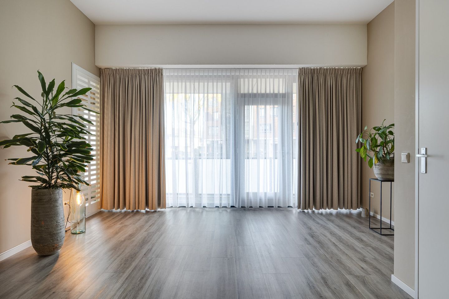 Foto 29 van Banier 7-A