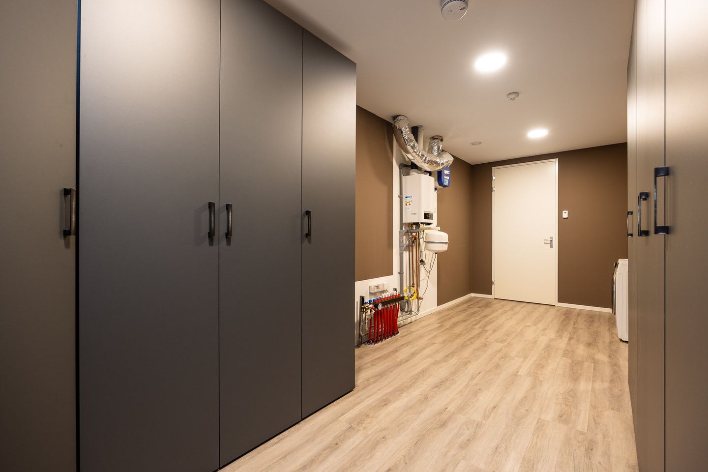 Foto 40 van Banier 7-A