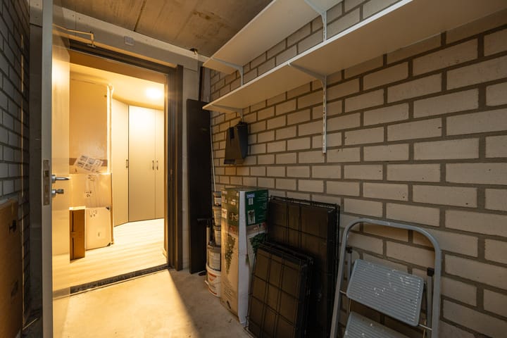 Foto 44 van Banier 7-A