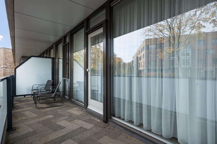 Foto 47 van Banier 7-A