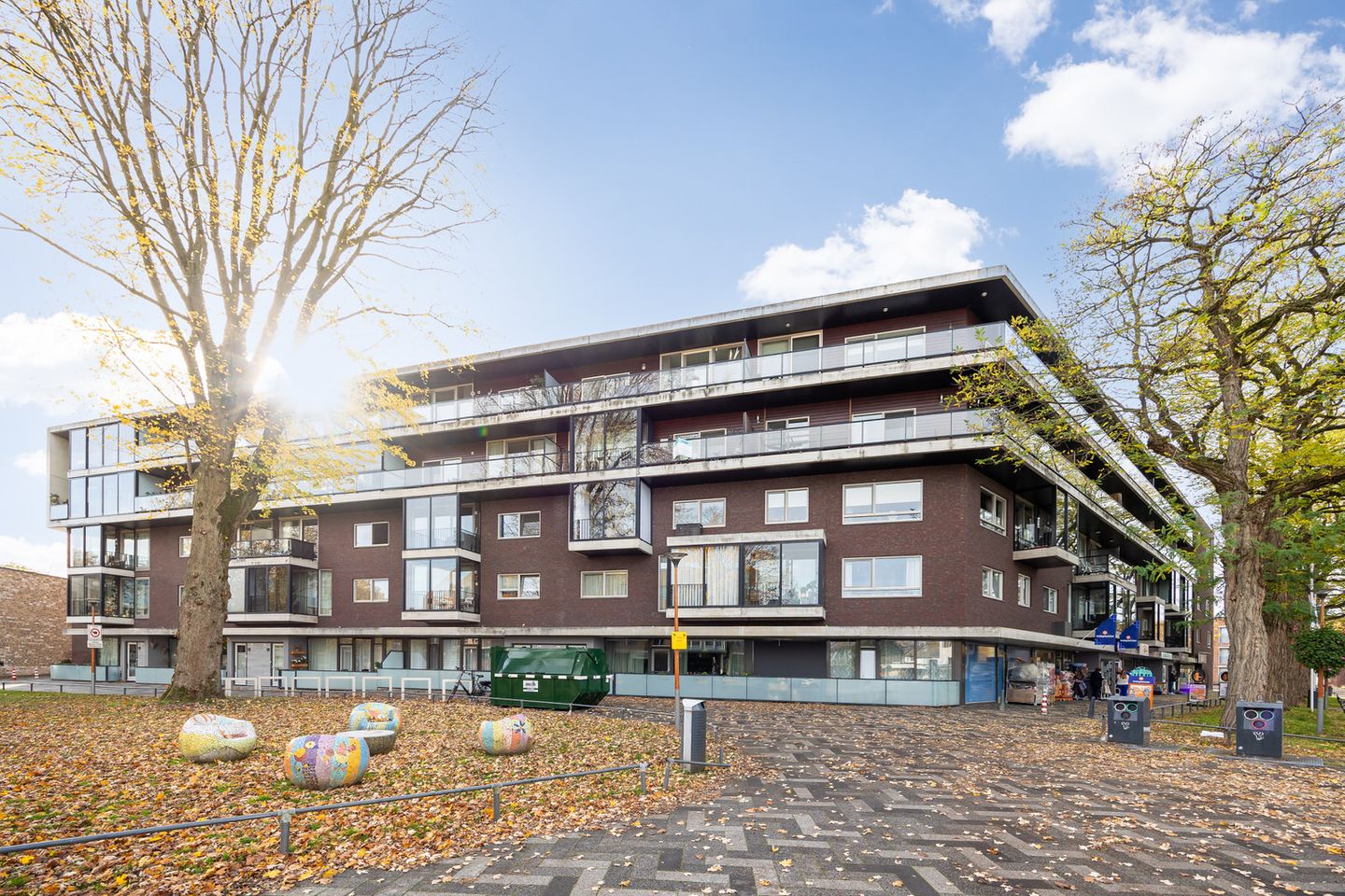 Foto 49 van Banier 7-A