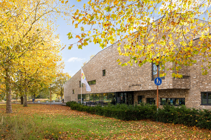 Foto 52 van Banier 7-A