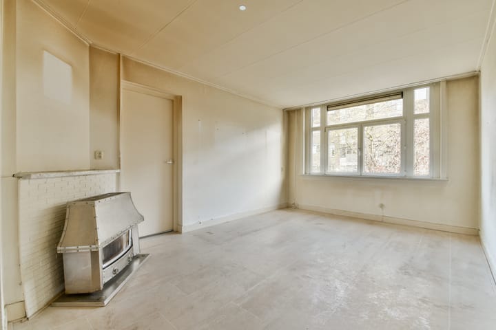 Photo 2 of Juliana van Stolbergstraat 32-1