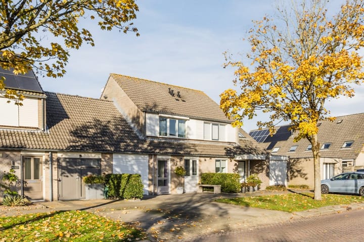 Foto 1 van van Heinsbergstraat 83