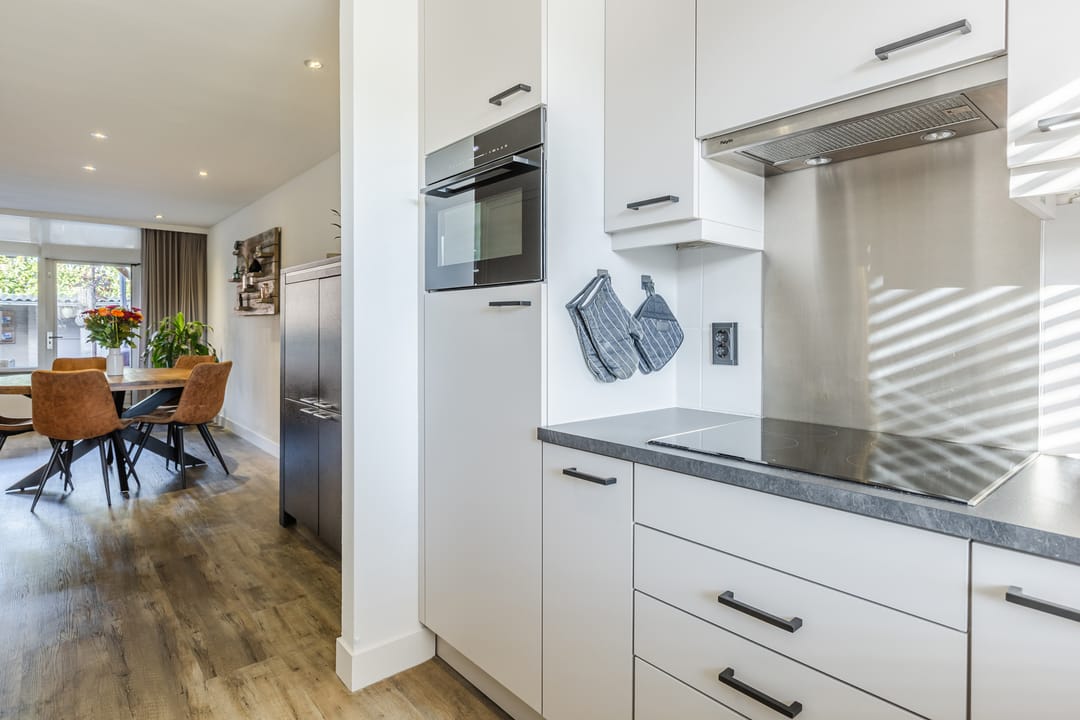 Photo 16 of van Heinsbergstraat 83