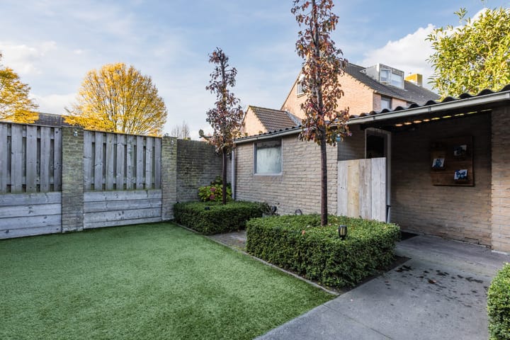 Foto 25 van van Heinsbergstraat 83