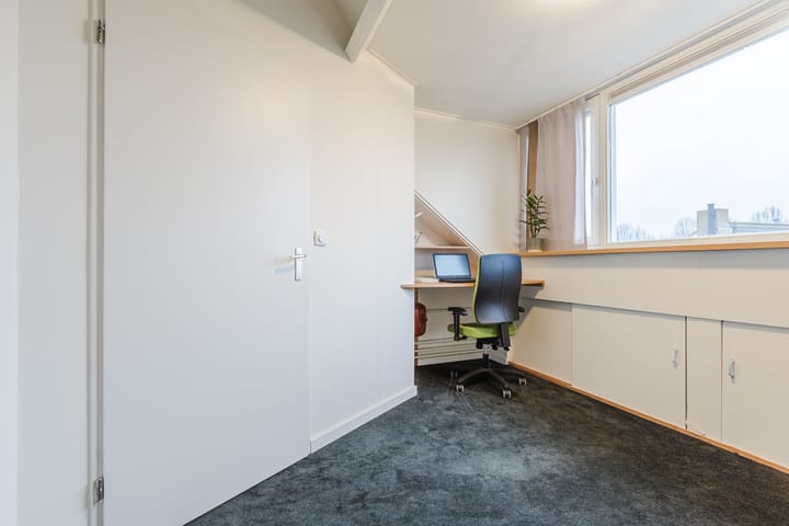 Foto 44 van van Heinsbergstraat 83