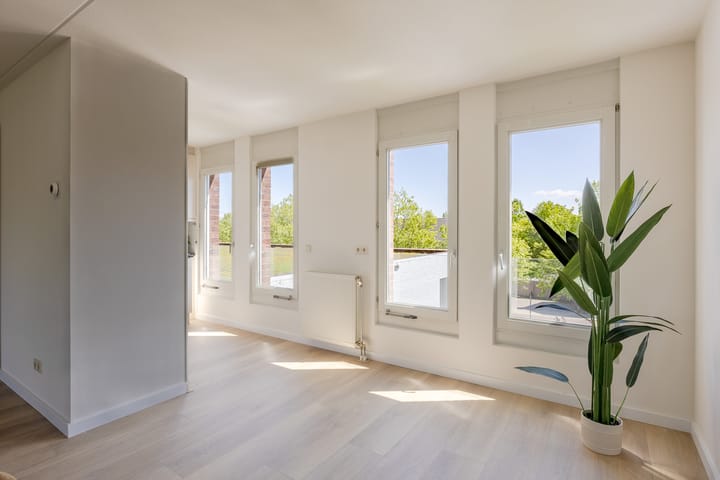 Photo 17 of Jerusalem 37