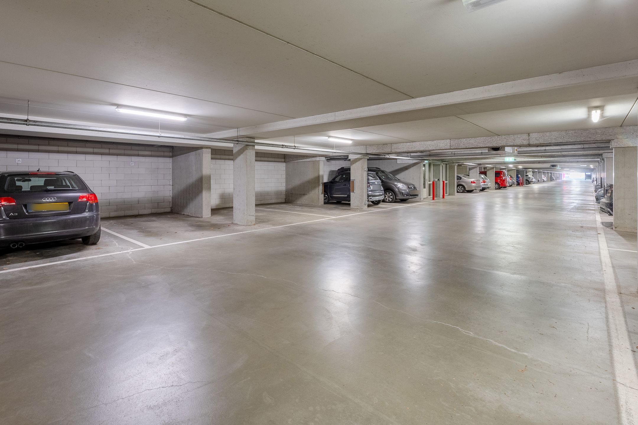 Foto 33 van Jerusalem 37