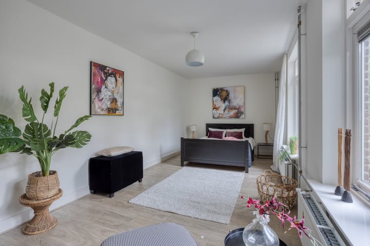 Photo 11 of Spijkerstraat 331