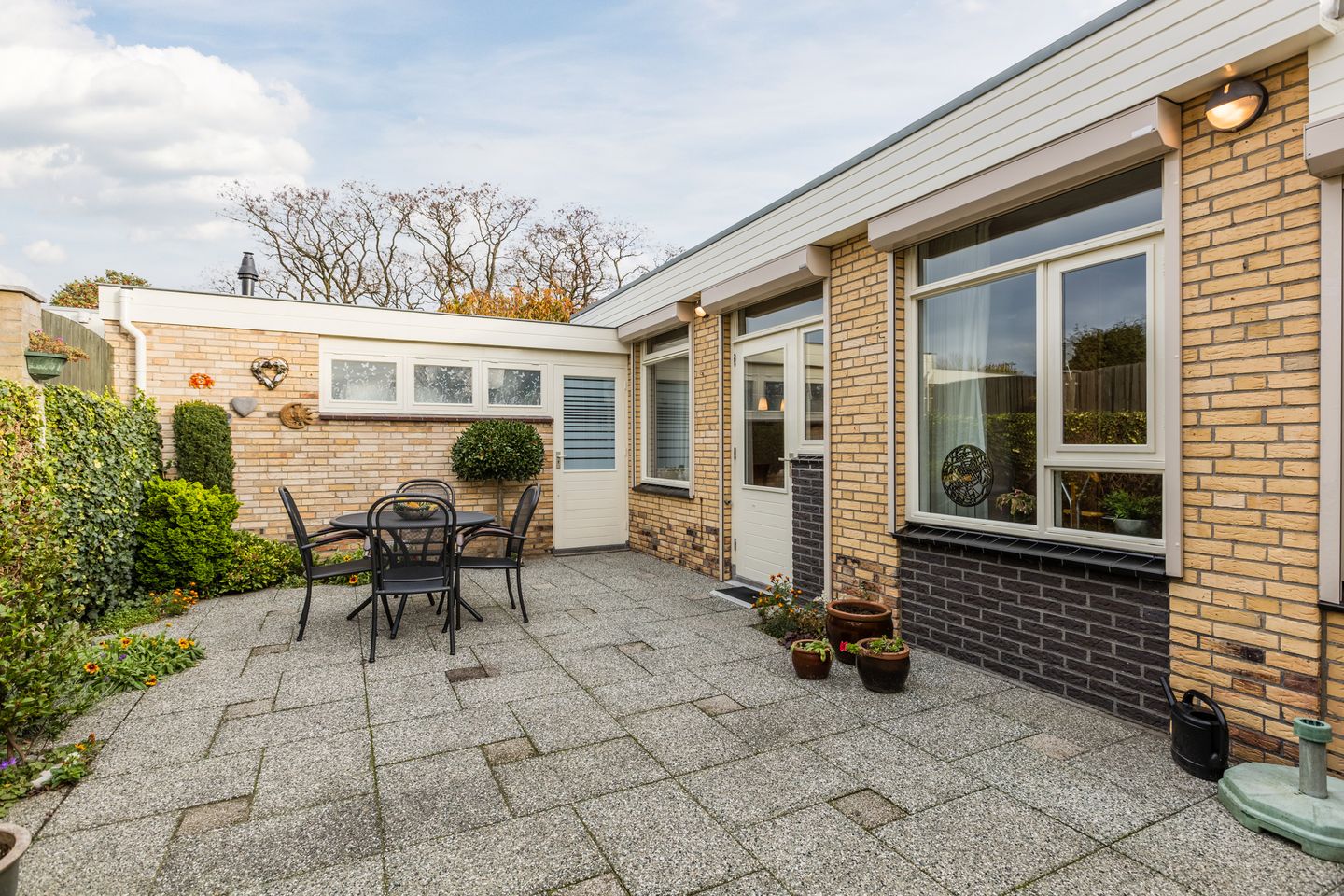 Foto 5 van Johann Strauszstraat 25