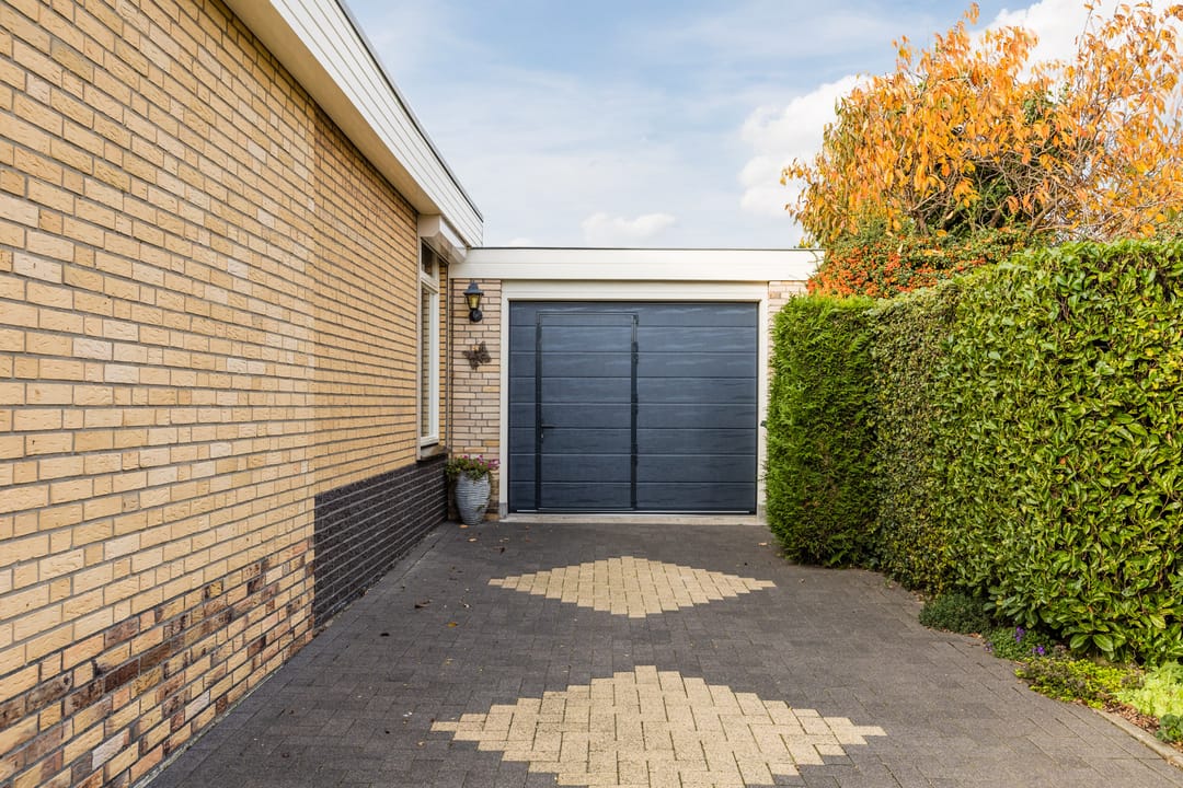 Foto 37 van Johann Strauszstraat 25