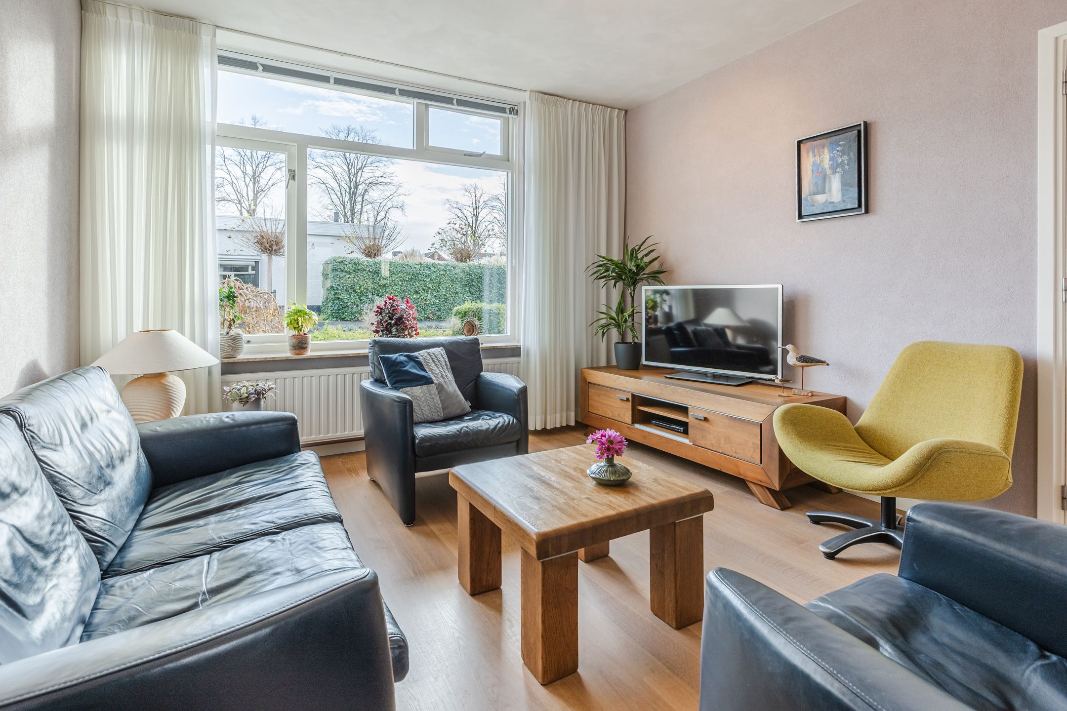 Foto 15 van Johann Strauszstraat 25