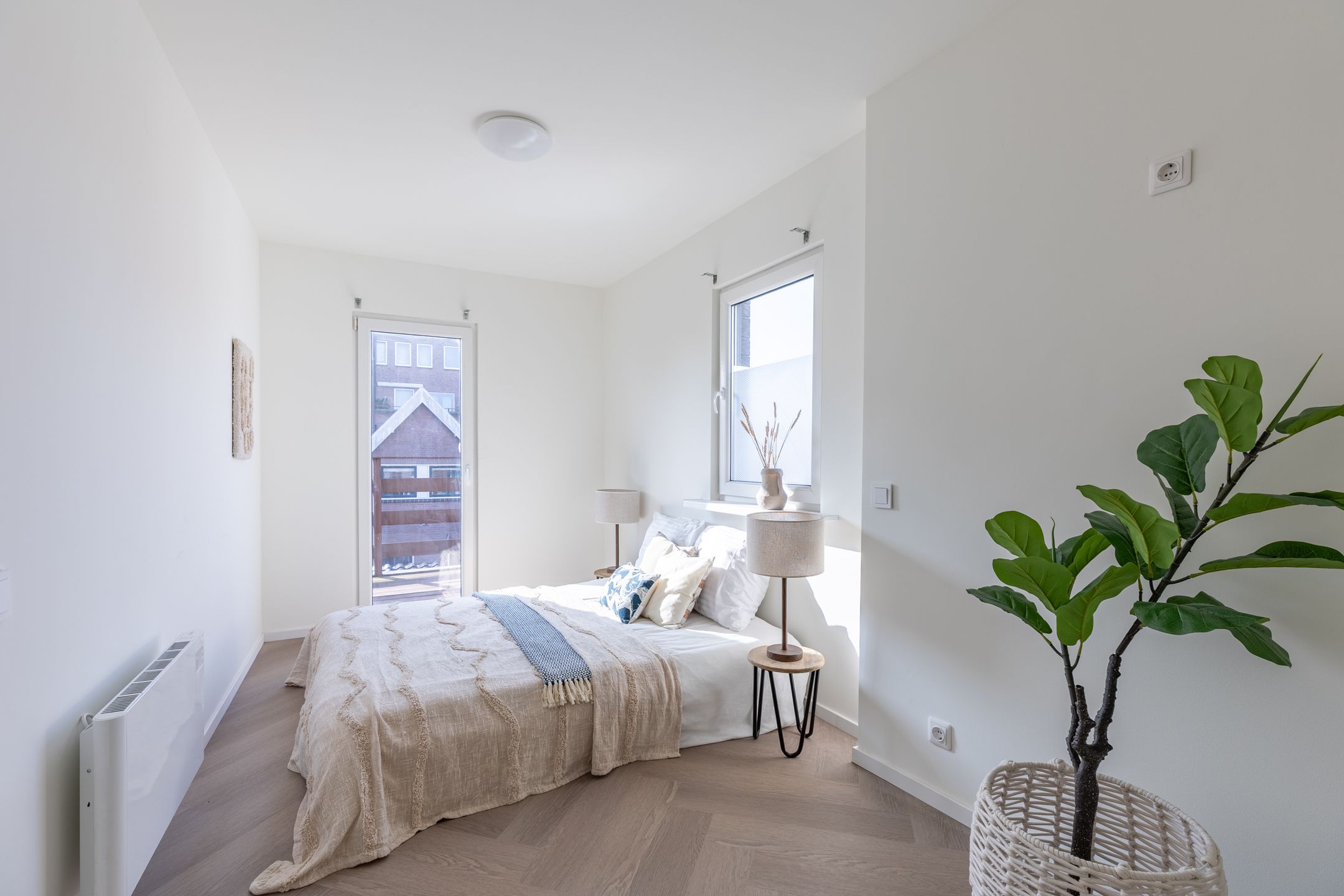 Photo 21 of Koningsweg 11-A