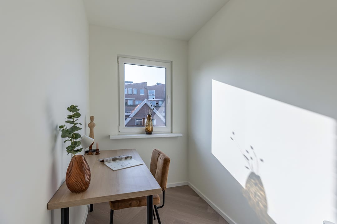 Photo 26 of Koningsweg 11-A