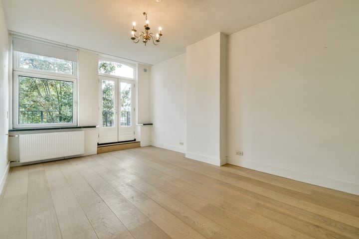 Photo 8 of Eerste Hugo de Grootstraat 3-3