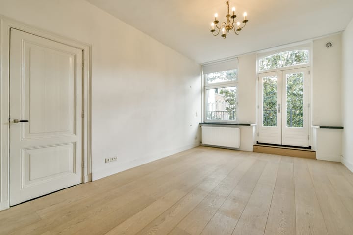 Photo 9 of Eerste Hugo de Grootstraat 3-3