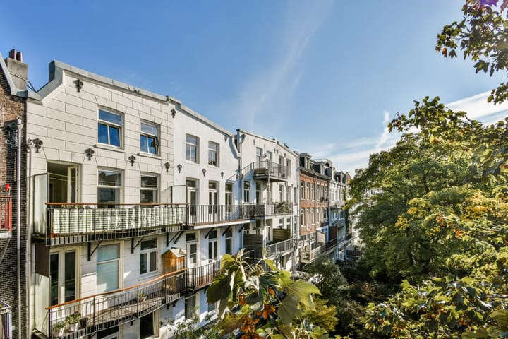 Photo 12 of Eerste Hugo de Grootstraat 3-3