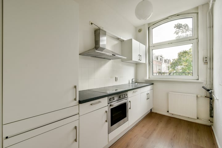 Photo 14 of Eerste Hugo de Grootstraat 3-3