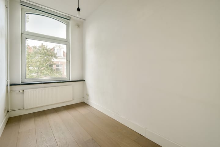 Photo 16 of Eerste Hugo de Grootstraat 3-3