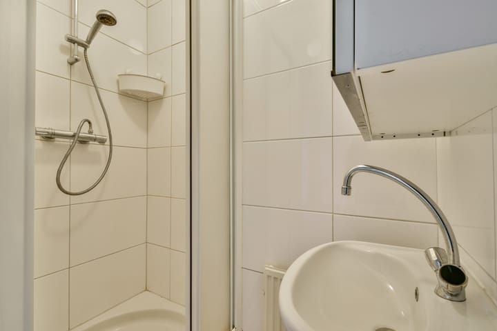 Photo 19 of Eerste Hugo de Grootstraat 3-3