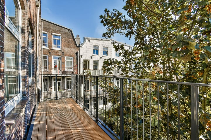 Photo 22 of Eerste Hugo de Grootstraat 3-3