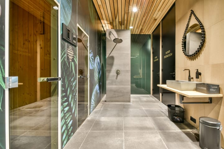 Photo 39 of Gustav Mahlerlaan 174