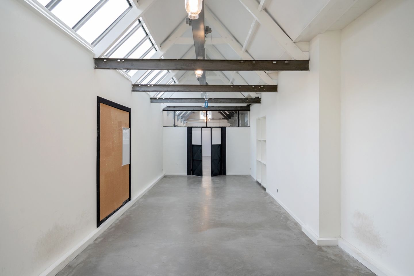 View photo 3 of Beestenmarkt 48