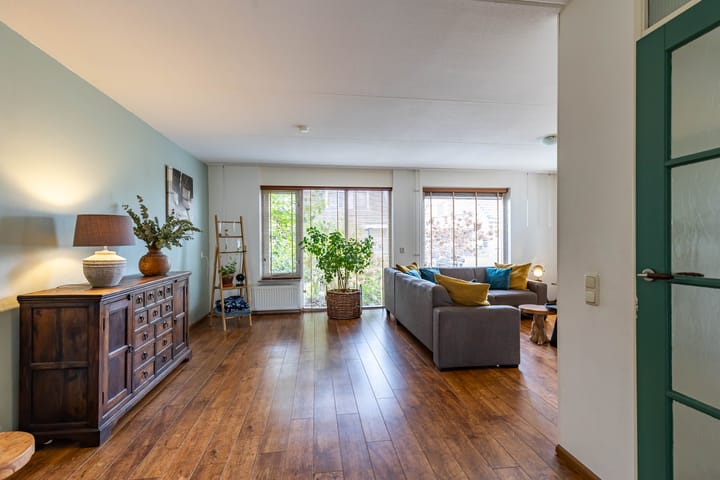 Photo 2 of Vierendeel 18