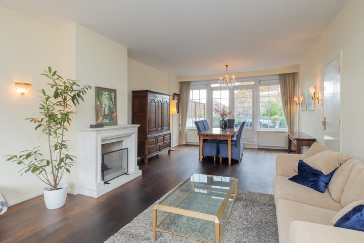 Photo 2 of Jan van Goyenstraat 14-A