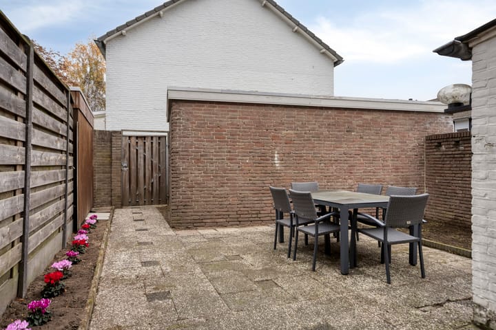 Foto 6 van Sperwerstraat 39