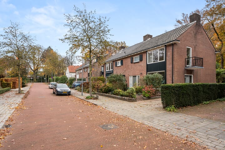 Photo 6 of Laan 1933 5-A