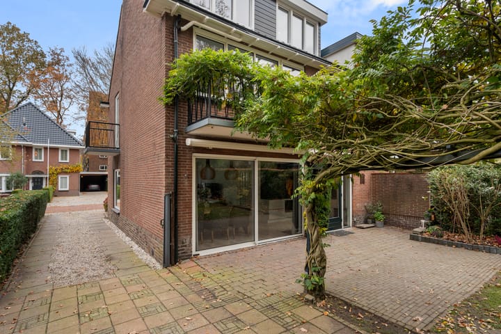 Photo 11 of Laan 1933 5-A