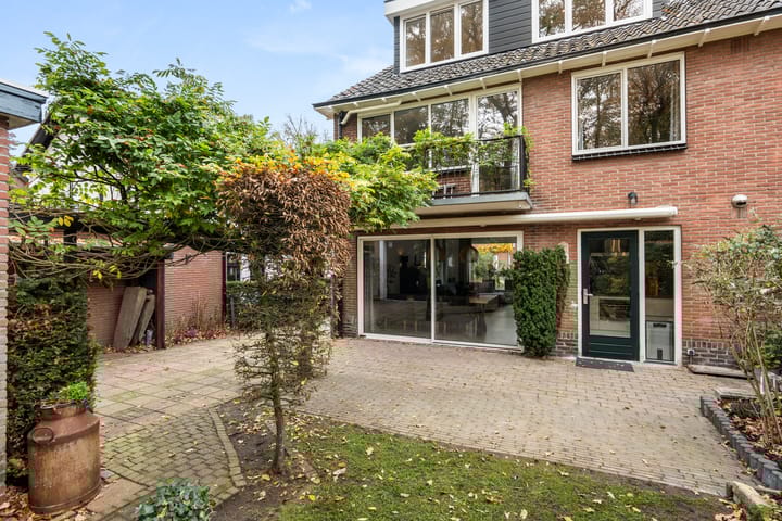 Photo 12 of Laan 1933 5-A