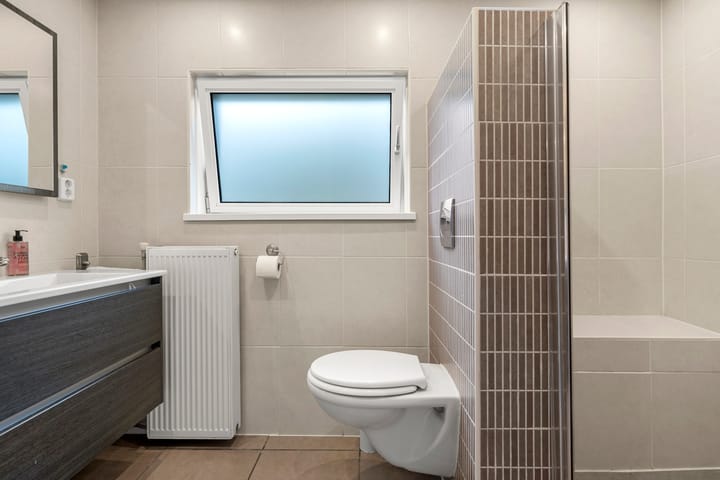 Photo 37 of Laan 1933 5-A