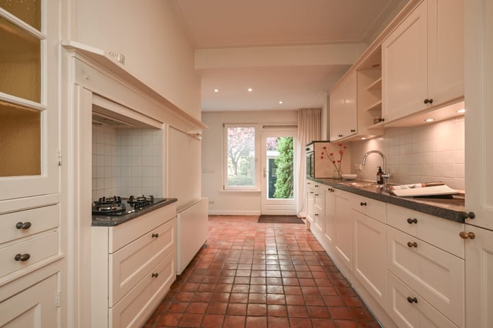 Foto 15 van Jacobus Bellamylaan 9